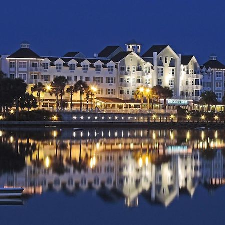 The Waterfront Inn Те-Виллиджис Экстерьер фото
